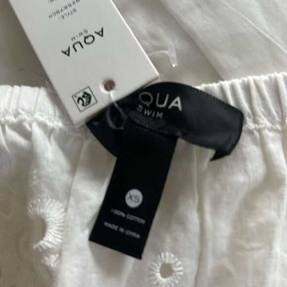 NWT Aqua Swim Ivory White Cotton Eyelet Floral Peasant Off The Shoulder Cover-up - Picture 6 of 6